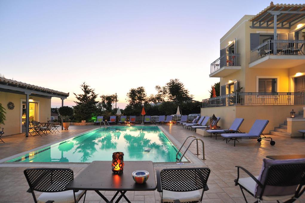 Fistikies Holiday Apartments Aegina Kültér fotó