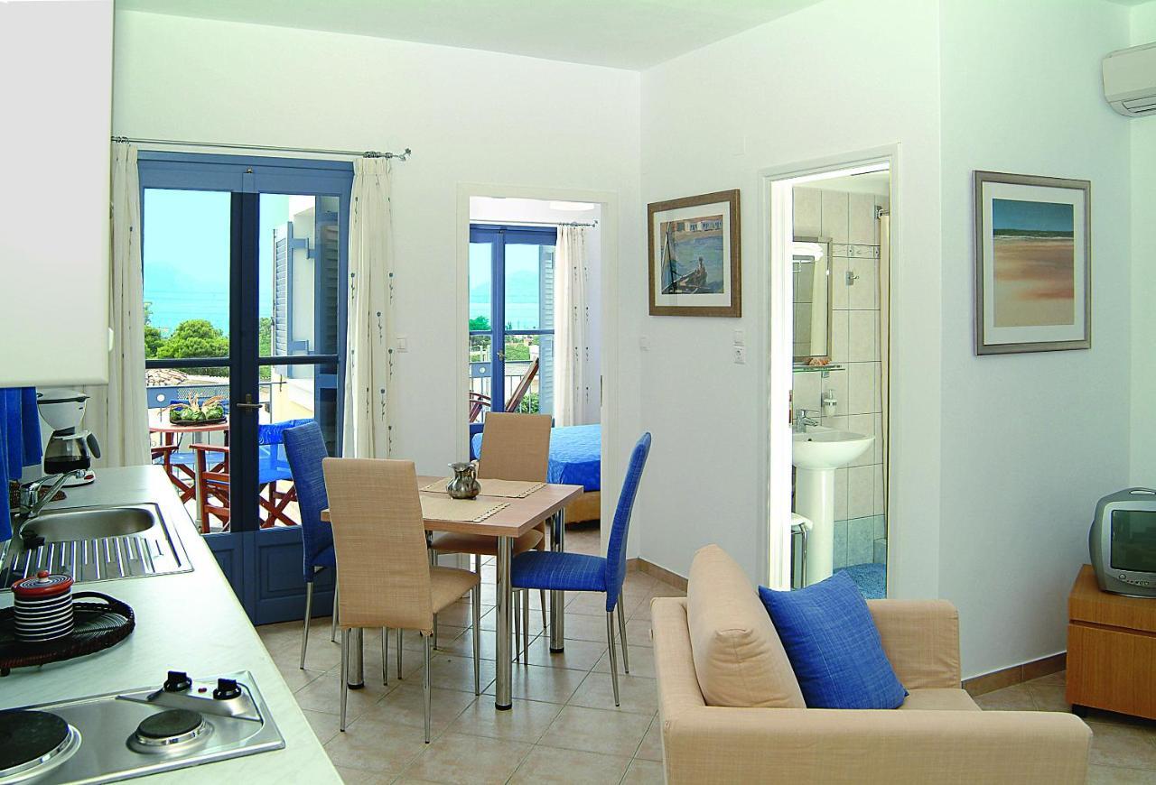 Fistikies Holiday Apartments Aegina Szoba fotó